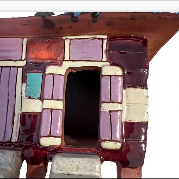 Miniature Ceramic House Sculpture – “Hot Roti” Caribbean Shack – Handmade Art - Picture 8 of 10